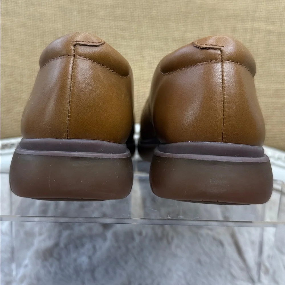 Clarks | Certina Edge Tan Leather Flat, Size 8W, NWT